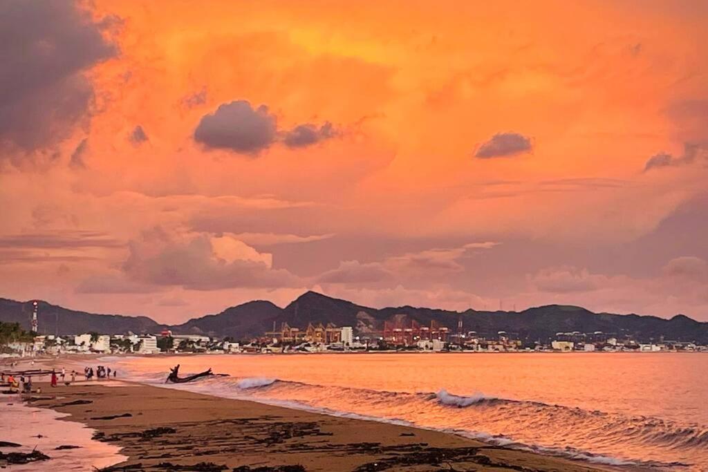 Espectacular Apto A Pie De Playa Con Vista Al Mar Manzanillo Extérieur photo